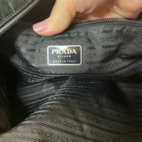 Prada dark green nylon tessuto tote - Picture 10 of 16